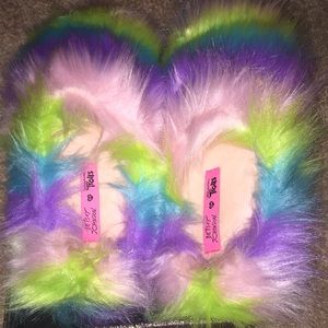 Betsey Johnson Trolls Slippers